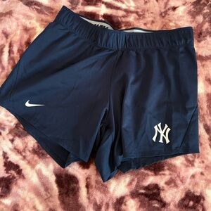 Nike Women's Yankees Navy Shorts